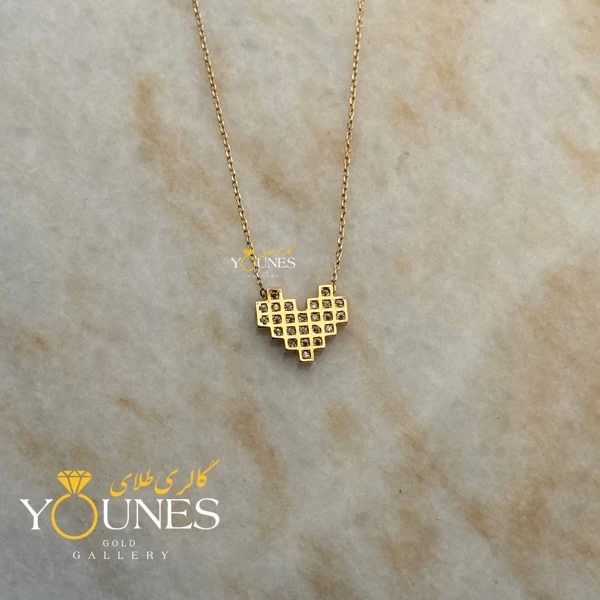 گردنبند قلب نگین دار اوریگامی طلا